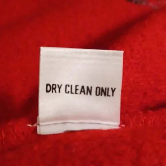 THE TOG SHOP Women's Red Wool Embroidered Sweater. M - Picture 12 of 12